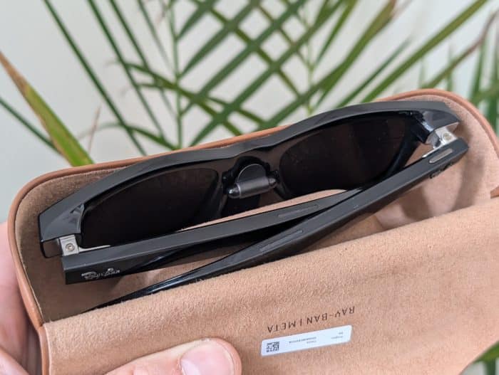 RAY-BAN META WAYFARER Ladecase