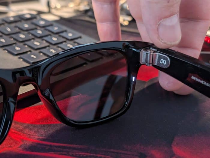 RAY-BAN META WAYFARER LED auf der Innenseite