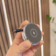 Ausziehbarer Wireless Charger